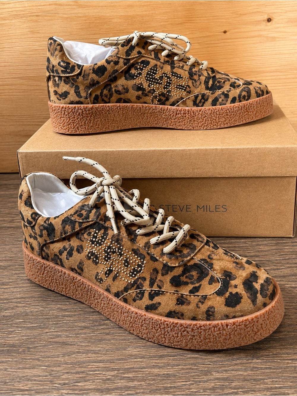 Not rated nova Leopard Print Suede size 8 new in box retail $89.95